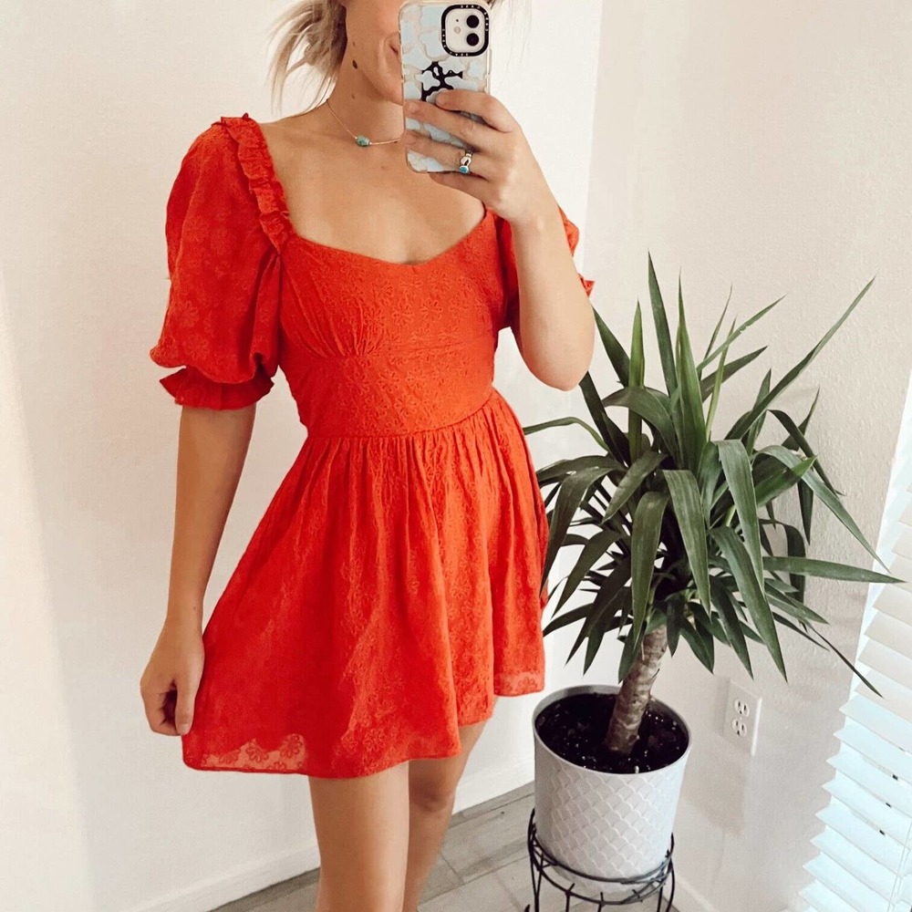 Lovers &Friends Red Fit and Flare Dress Short Puff Sleeves Sexy Low Cut Sz S